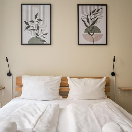 Spacious Family Apartment With 2 Bedrooms Berlim Exterior foto